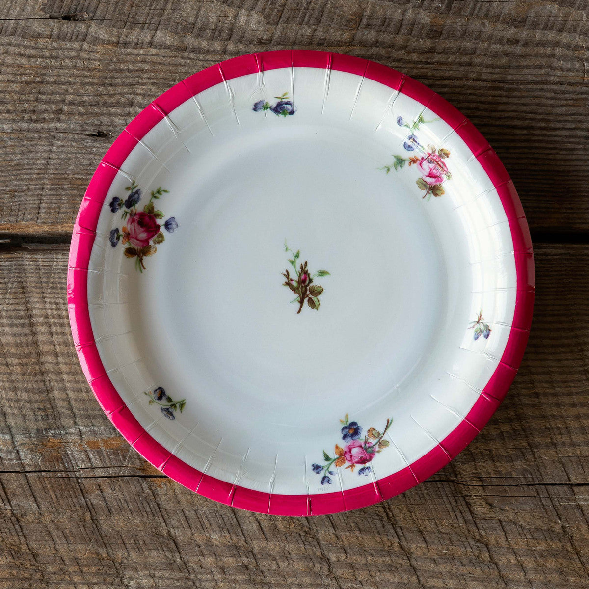 Stylish Paper Dinner Plates - Many Styles