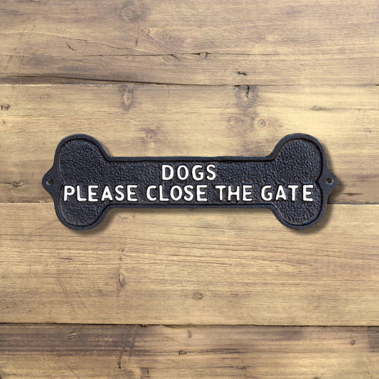 Sign of "Dogs Please Close the Gate"