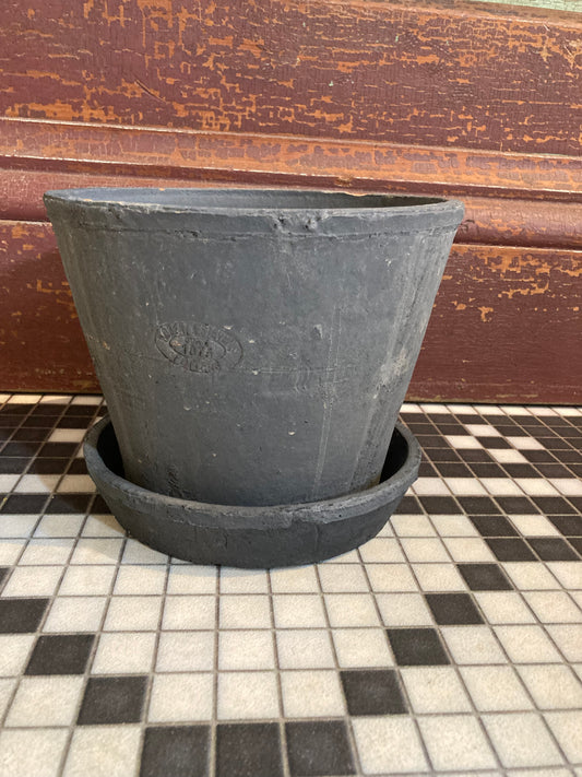Aged Terracotta Round Flower Pot and Saucer, Charcoal, (Regular size)