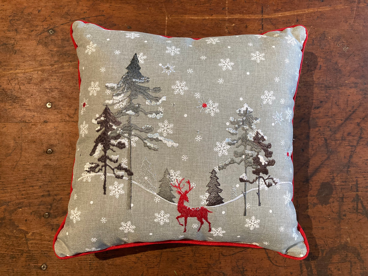 Indoor/Outdoor Gray Holiday Pillows
