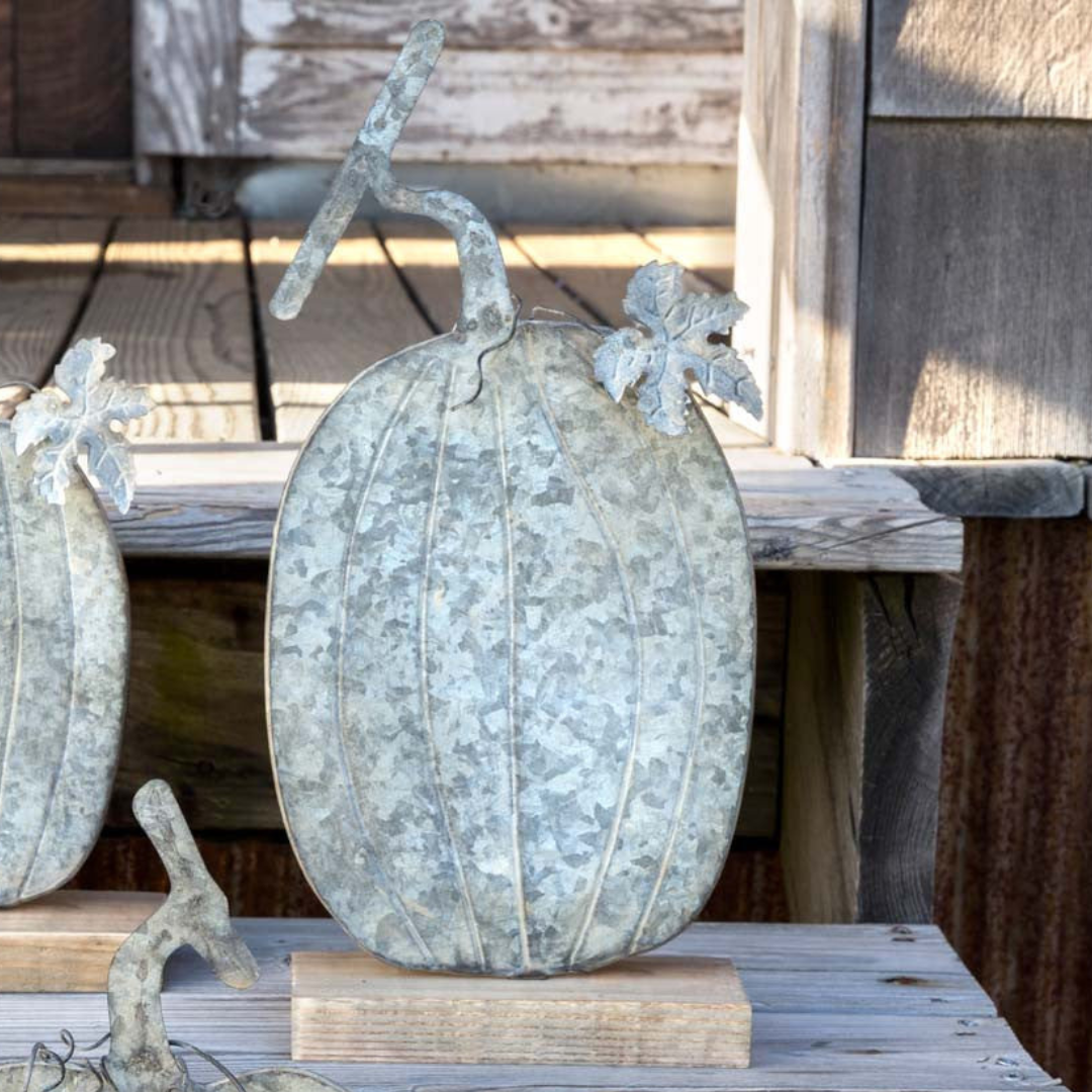 Weathered Tin Fairy Tale Pumpkin