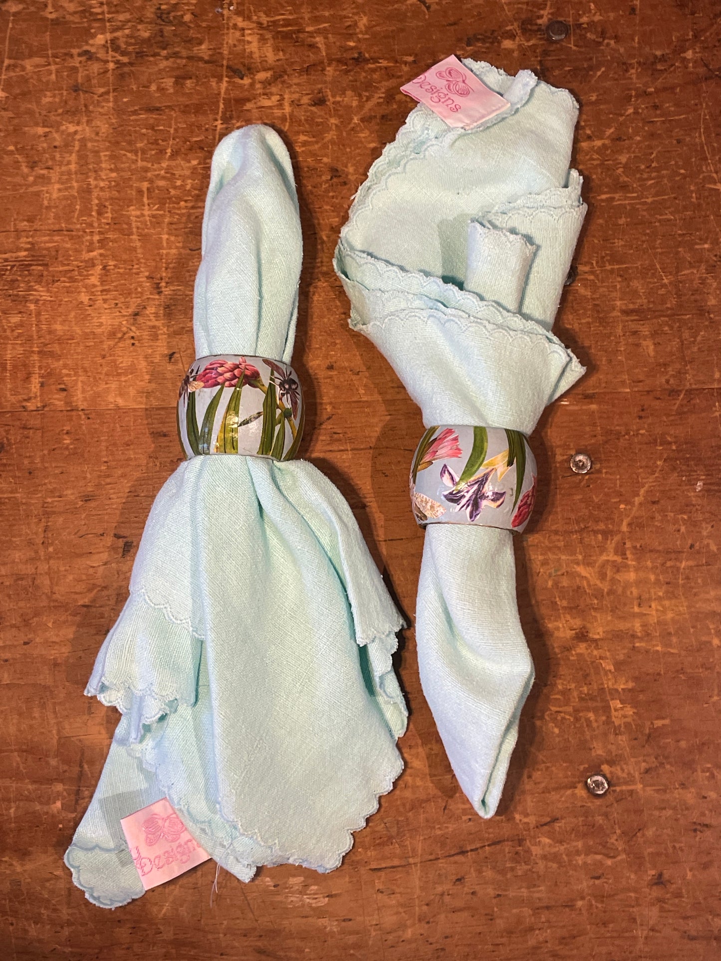 Decoupaged Napkin Rings & Vintage Linen Napkins (2 pcs.) - Valerie Wall