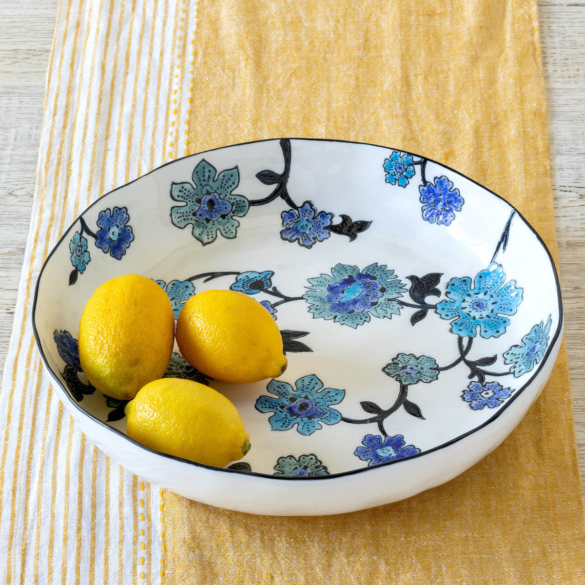 Periwinkle Vine Pattern Serving Bowl