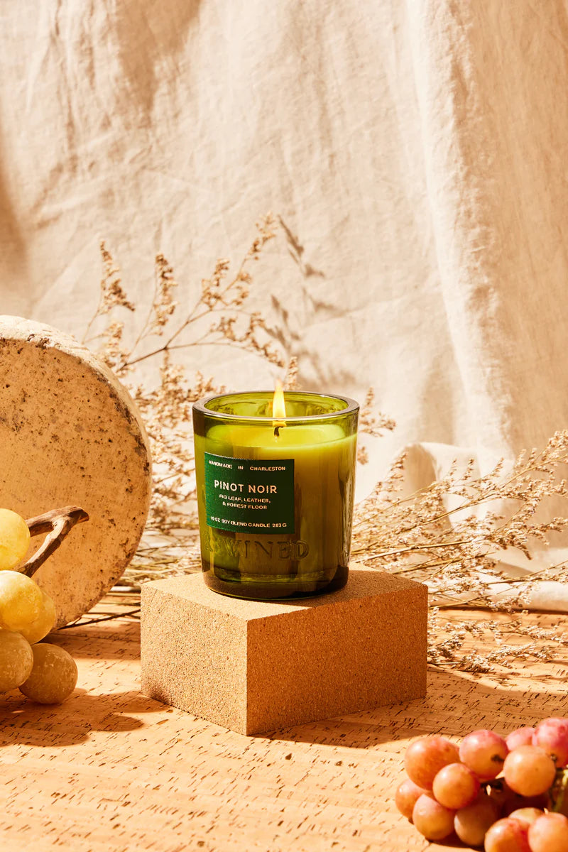 Pinot Noir Candle 10oz